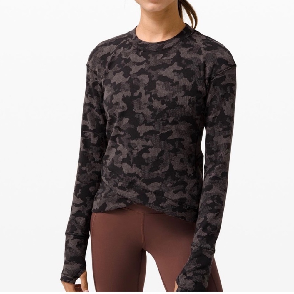 Lululemon Athletica Black Fitted Long Sleeve Tee